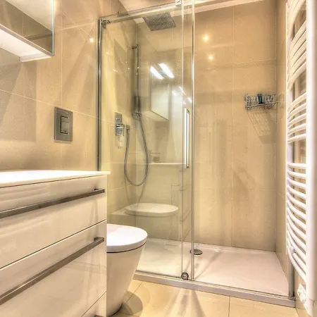 Superior 2 Bedrooms - Terrace - Grand - 5m102